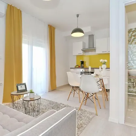 Tija Exclusive * Zadar