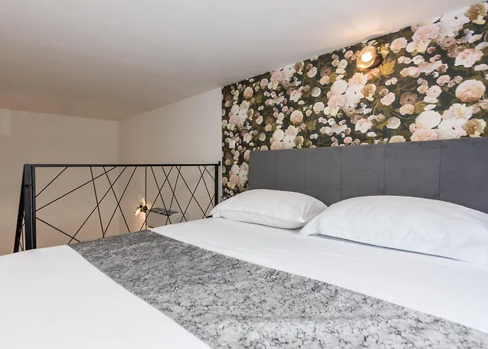 Tija Exclusive Apartment *