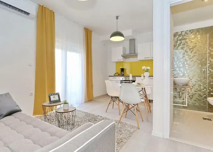 Tija Exclusive * Zadar