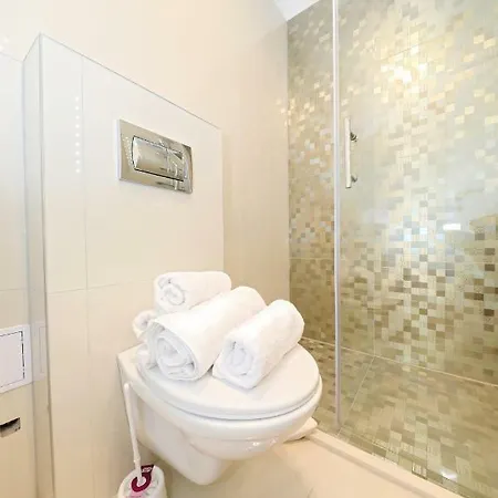 Tija Exclusive * Zadar