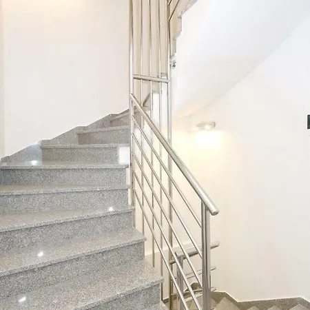 Tija Exclusive Apartment